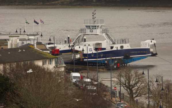 11 March 2020 - 11-12-20 
Sitting very nicely on its cradle, Dartmouth's Higher Ferry is being read nursery rhymes. Or. perhaps more likely, having its bottom scraped and anti-fouled.
-------------- 
Dartmouth Higher Ferry maintenance